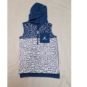 NIKE AIR JORDAN BOYS SLEEVELESS Q ZIP PULLOVER HOODED VEST SIZE SMALL (8-10 YRS)